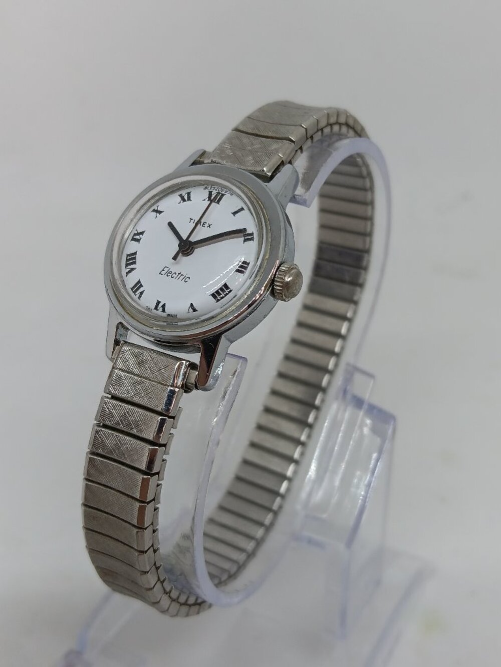 VINTAGE 1978 Timex Electric 81352 Women's 23mm Flex Band Quartz Watch NEW BATT